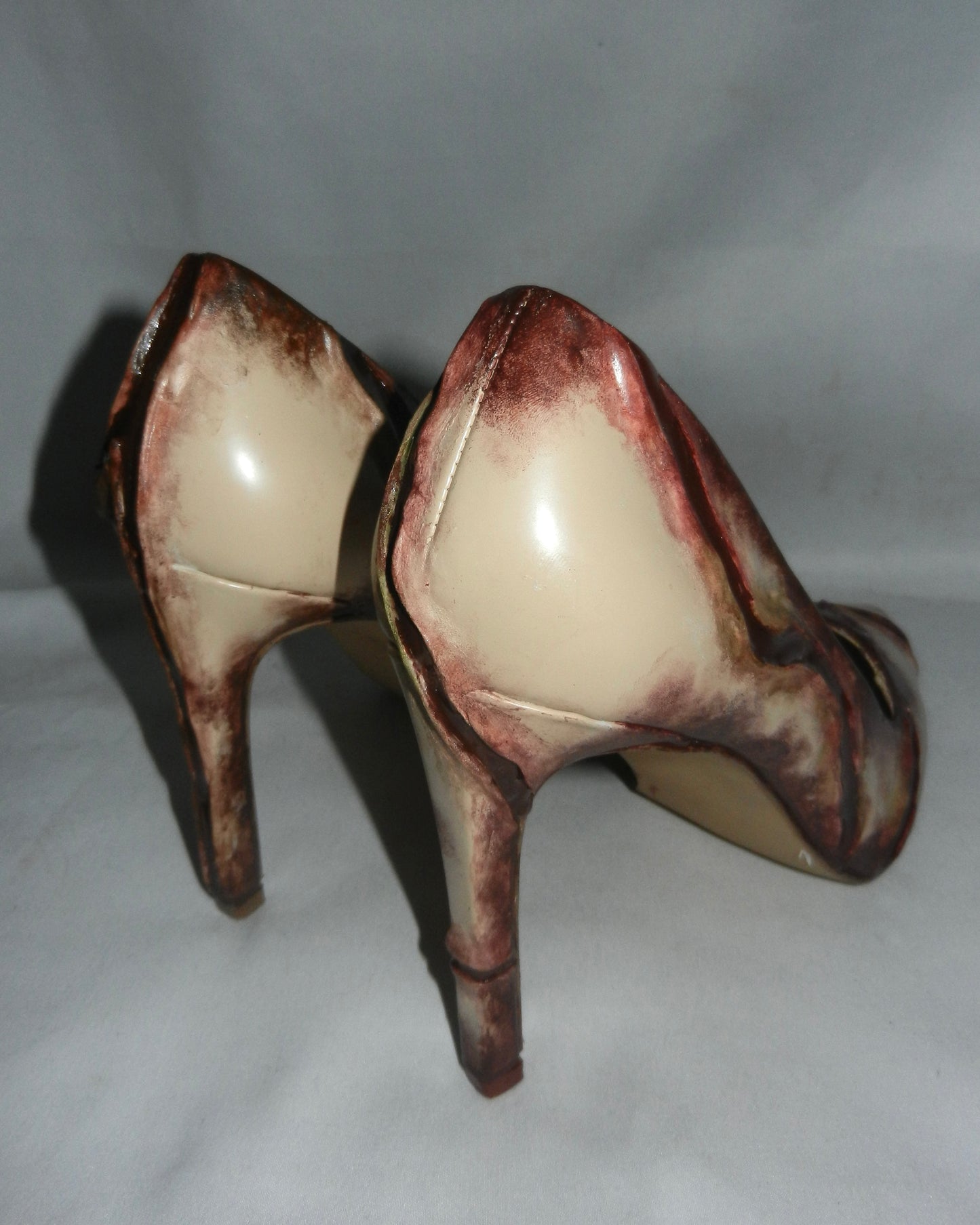 1/1 sz 8 flesh heels