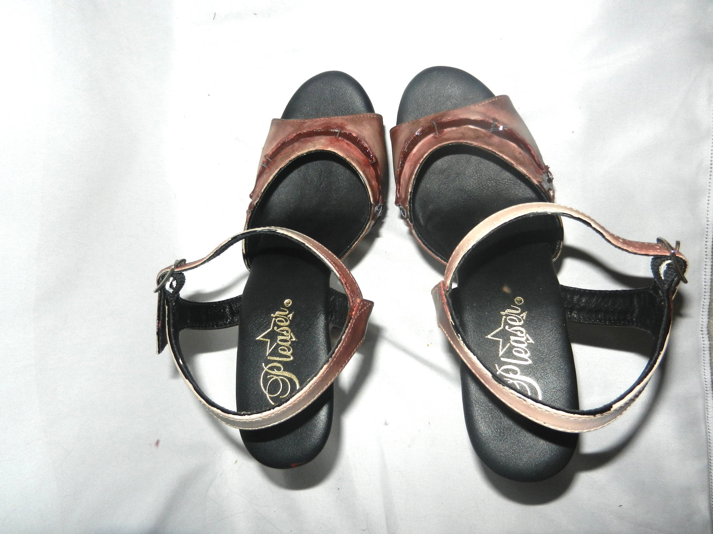 1/1 size 8 skin heels