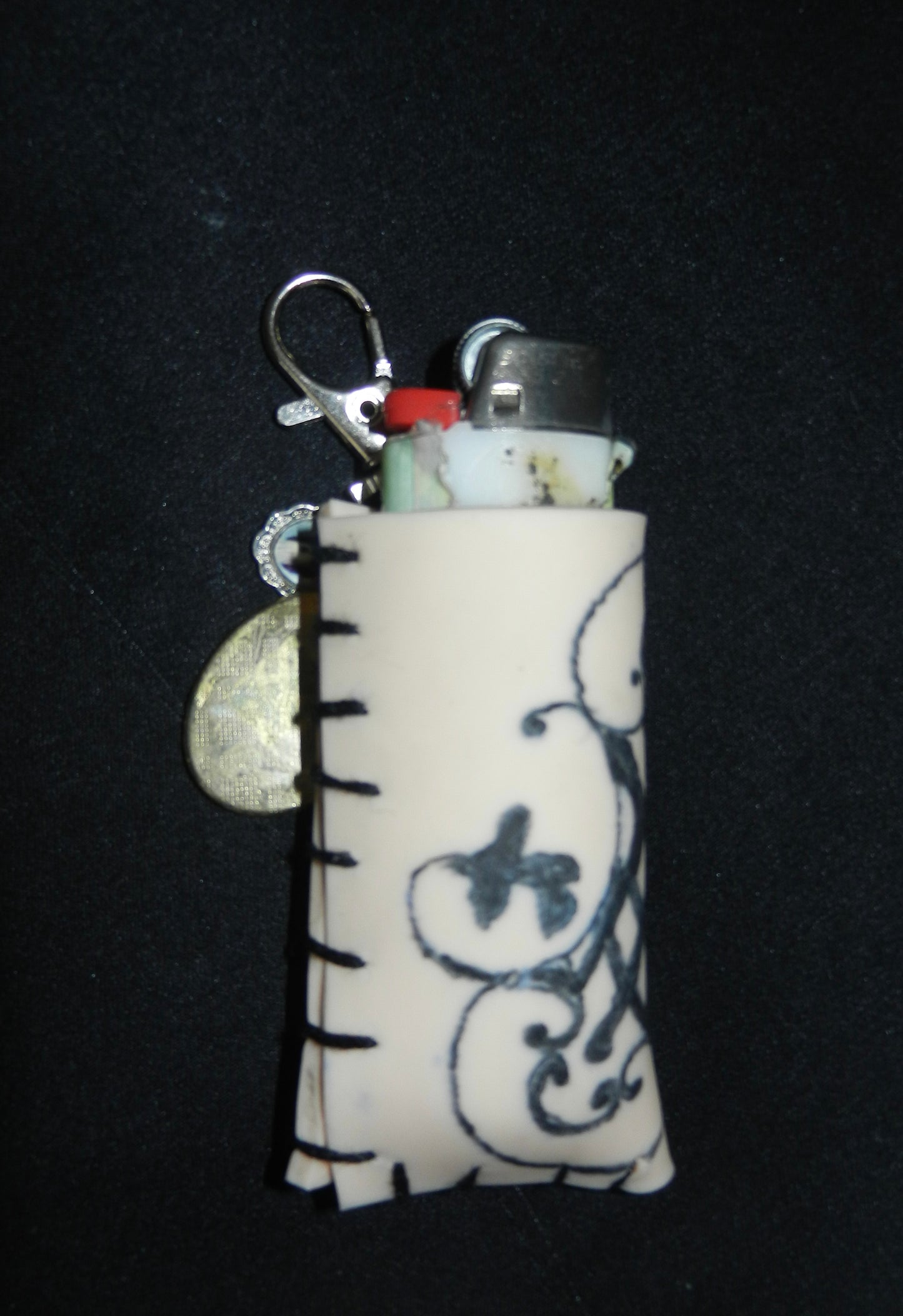 1/1 tattooed skin lighter case