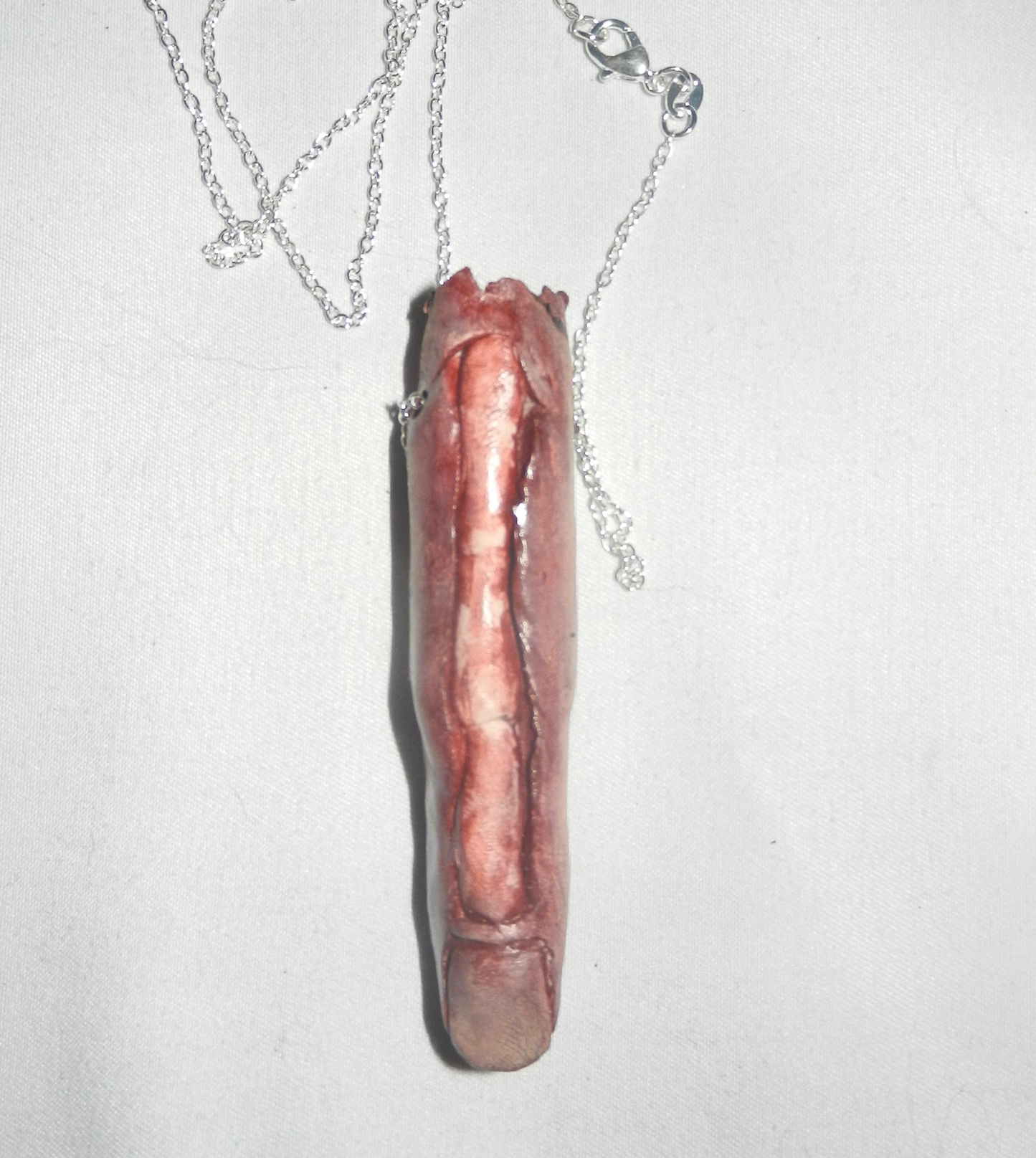 1/1 exposed bone finger necklace