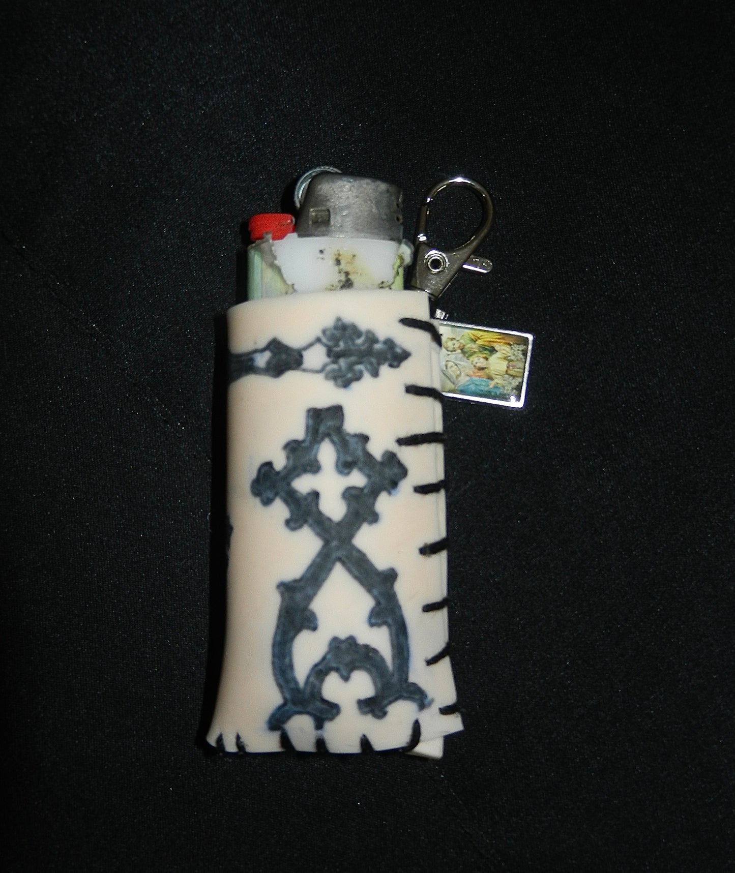 1/1 tattooed skin lighter case