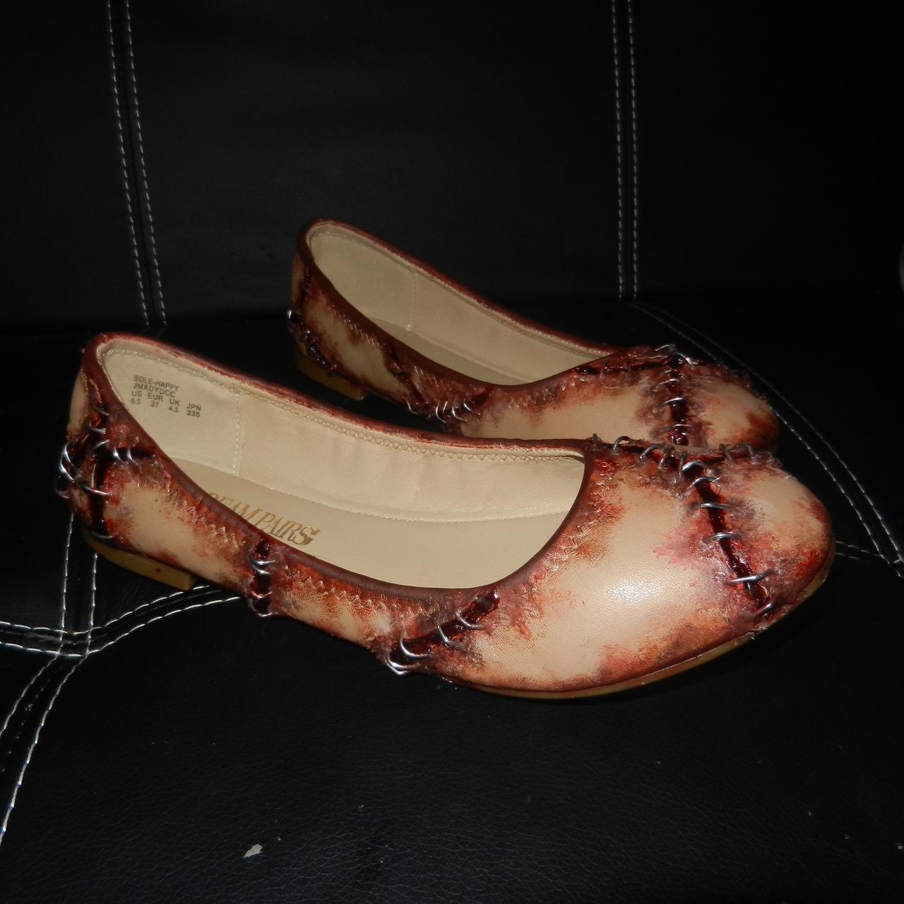 stitched flats