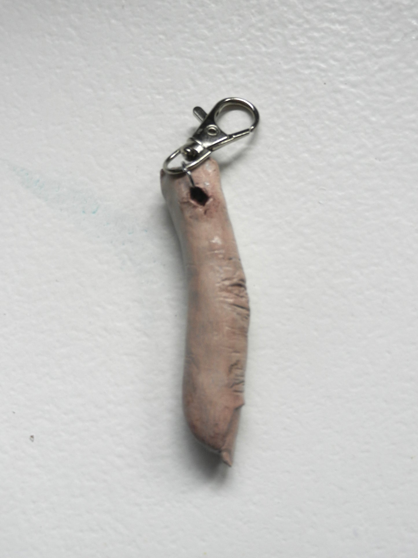 1/1 finger keychain