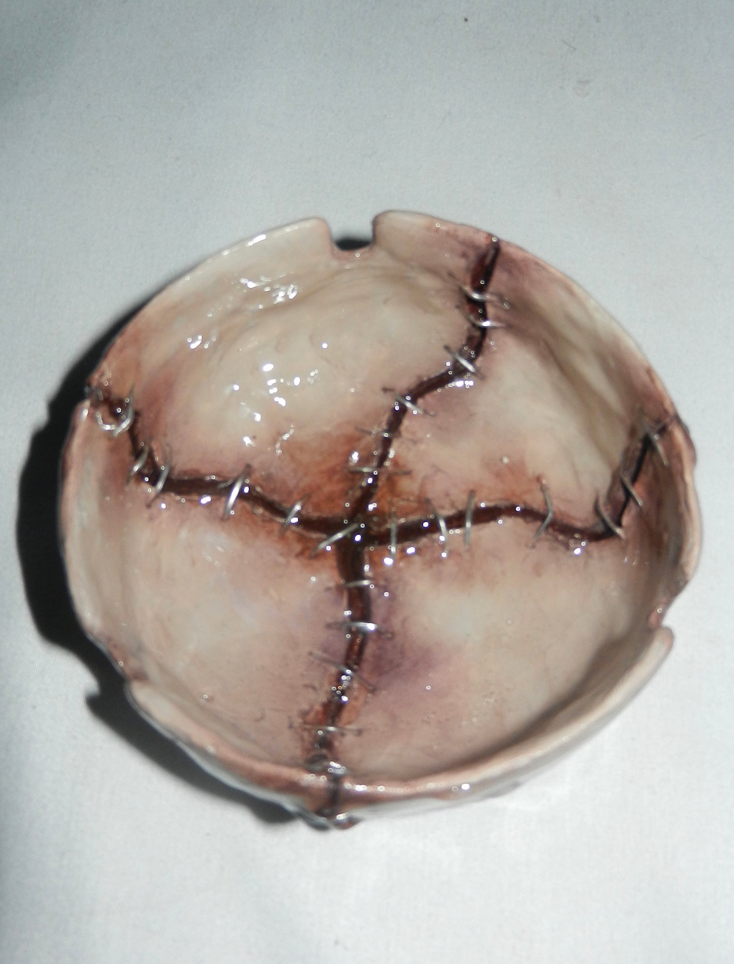 1/1 skin ashtray