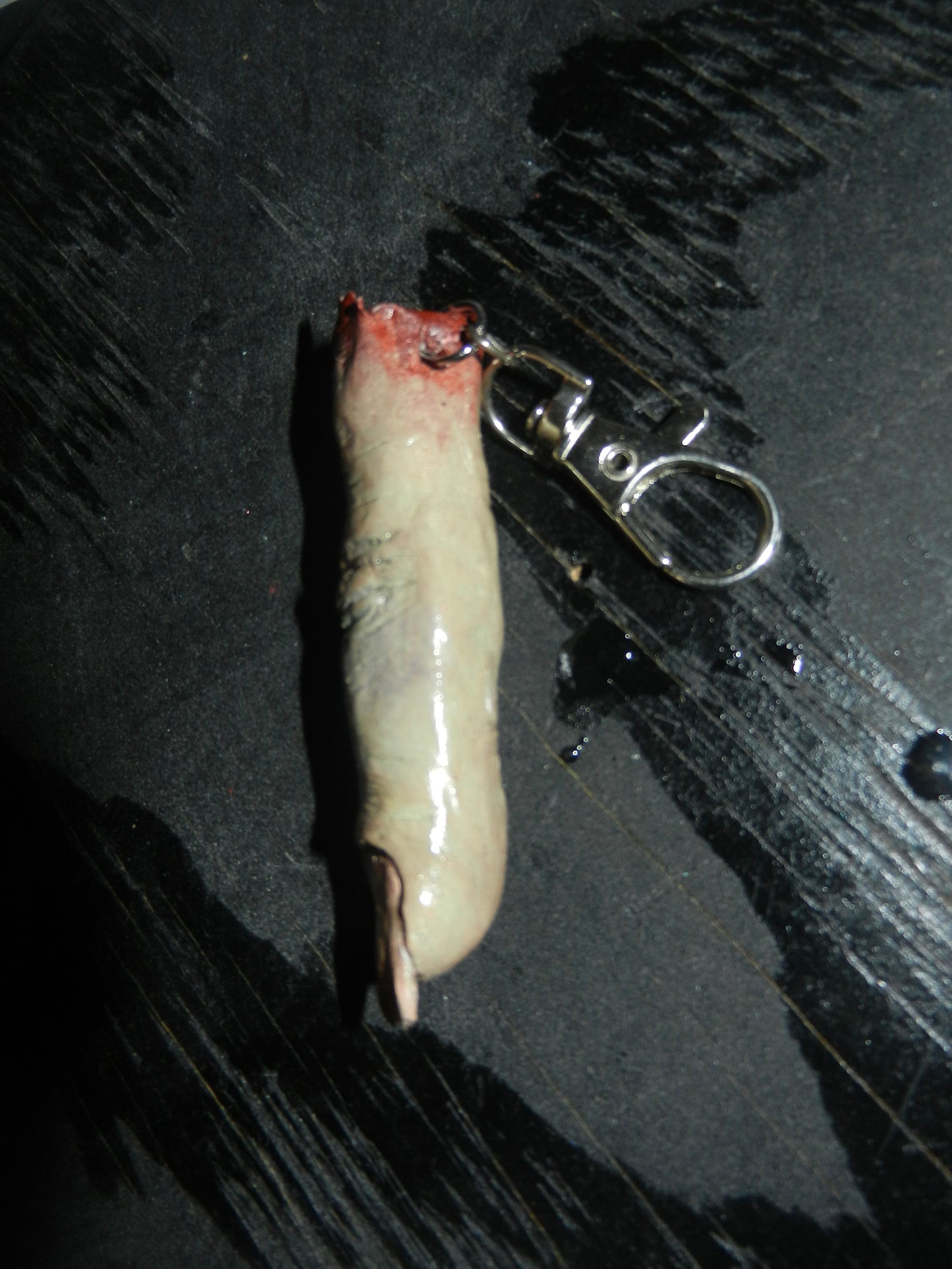 1/1 zombie finger keychain