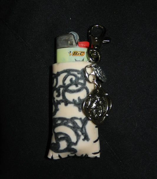 1/1 tattooed skin lighter case