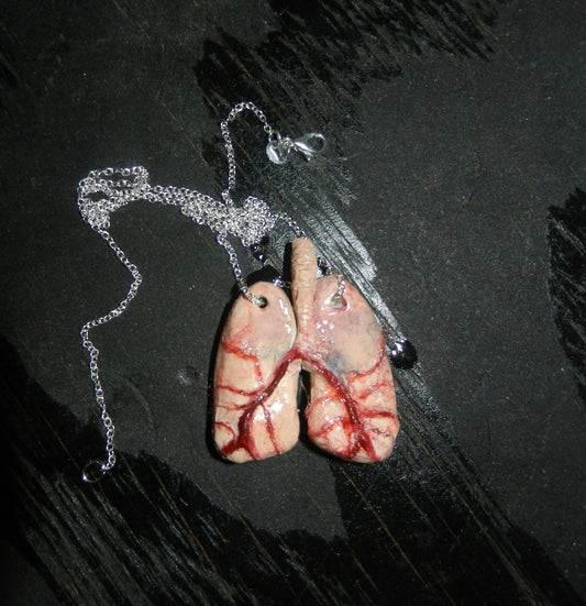 1/1 lungs necklace