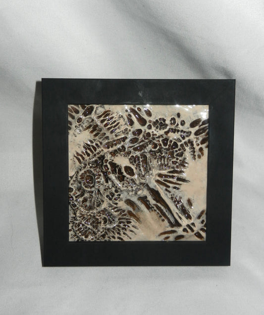 1/1 alien skin sculpture