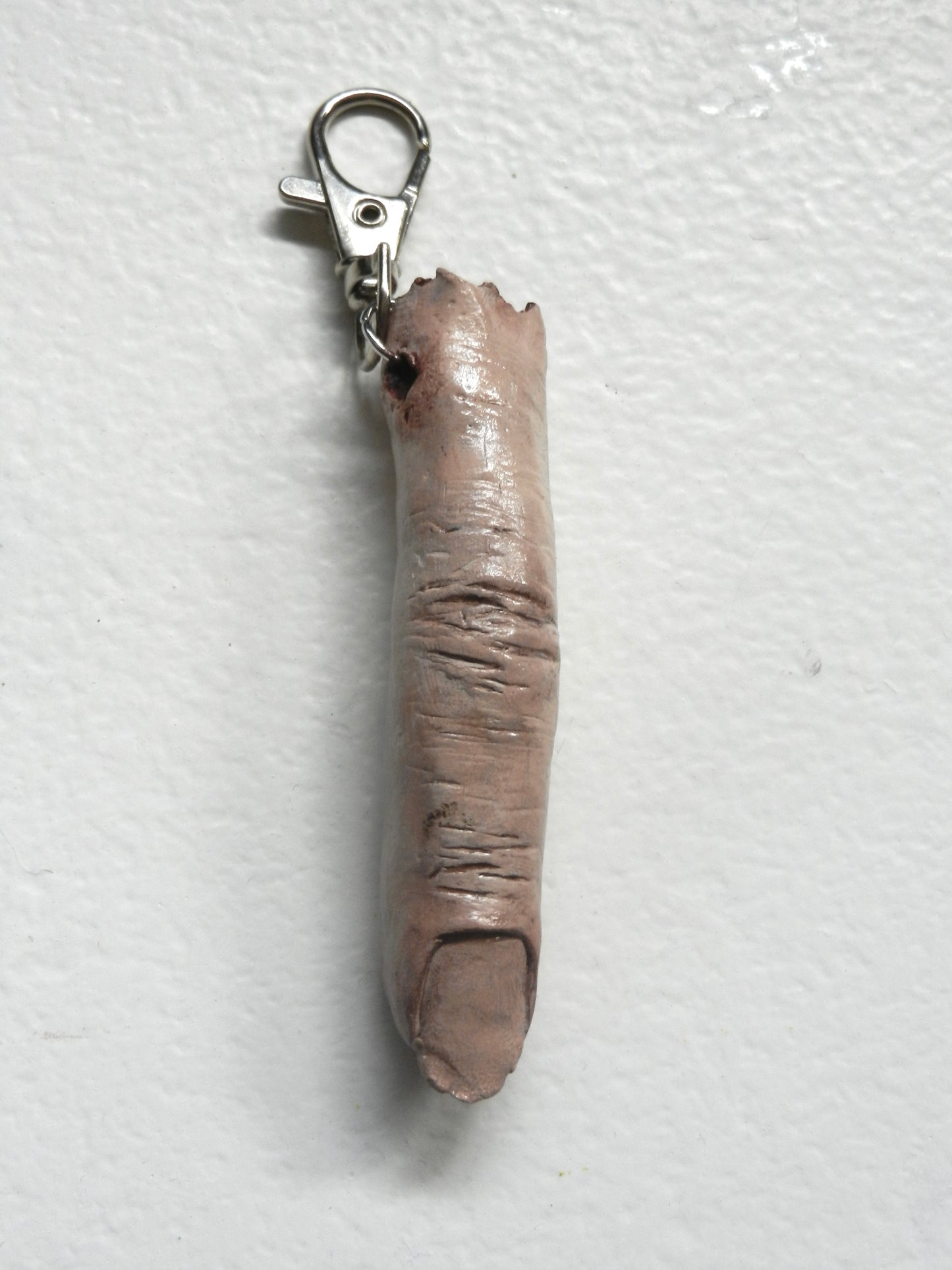 1/1 finger keychain