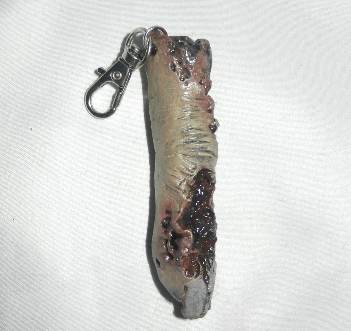 1/1 zombie finger keychain