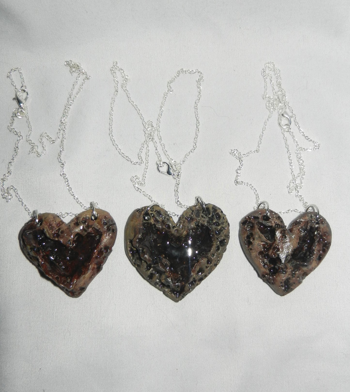 1/1 zombie heart necklace
