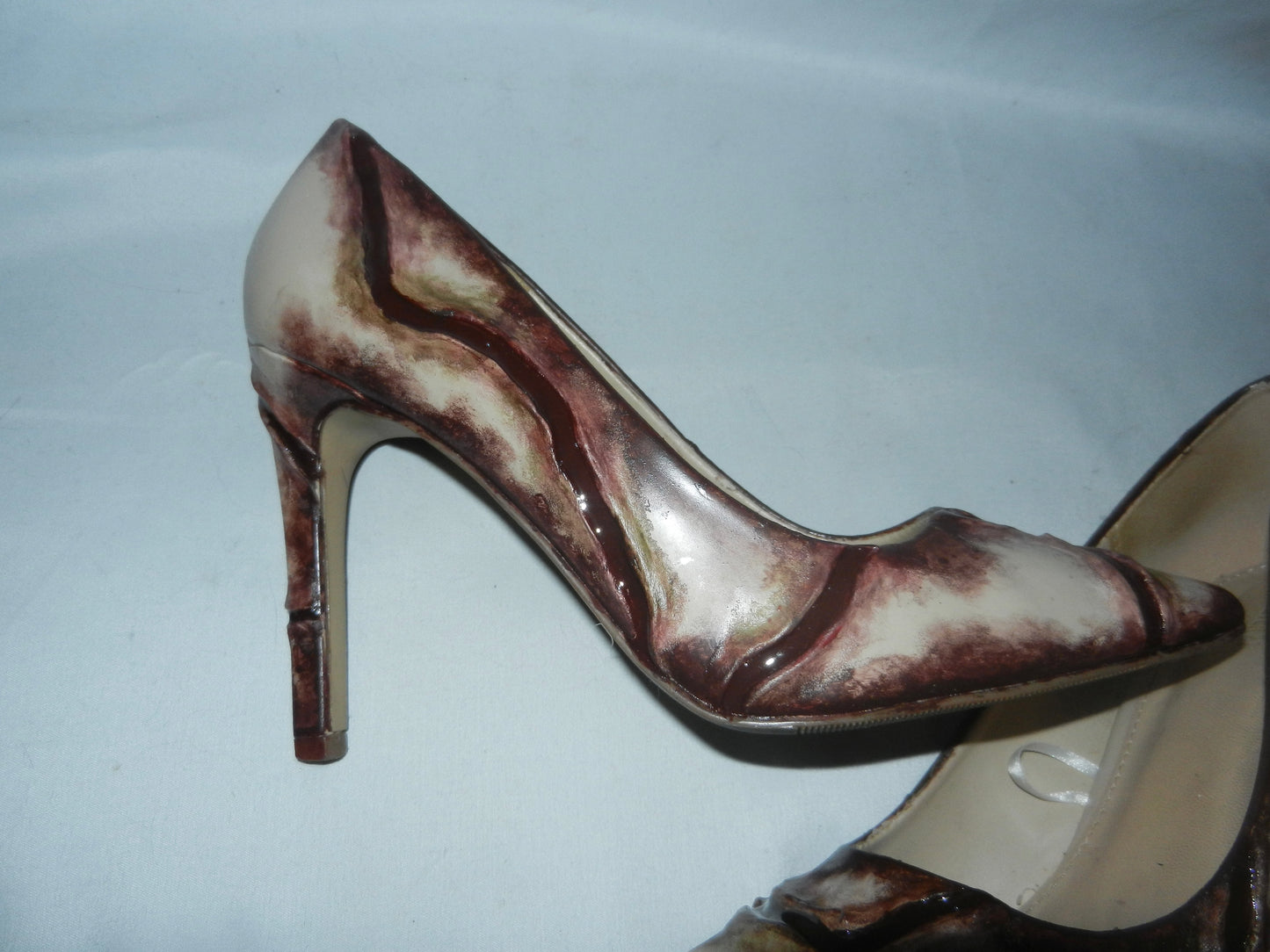 1/1 sz 8 flesh heels