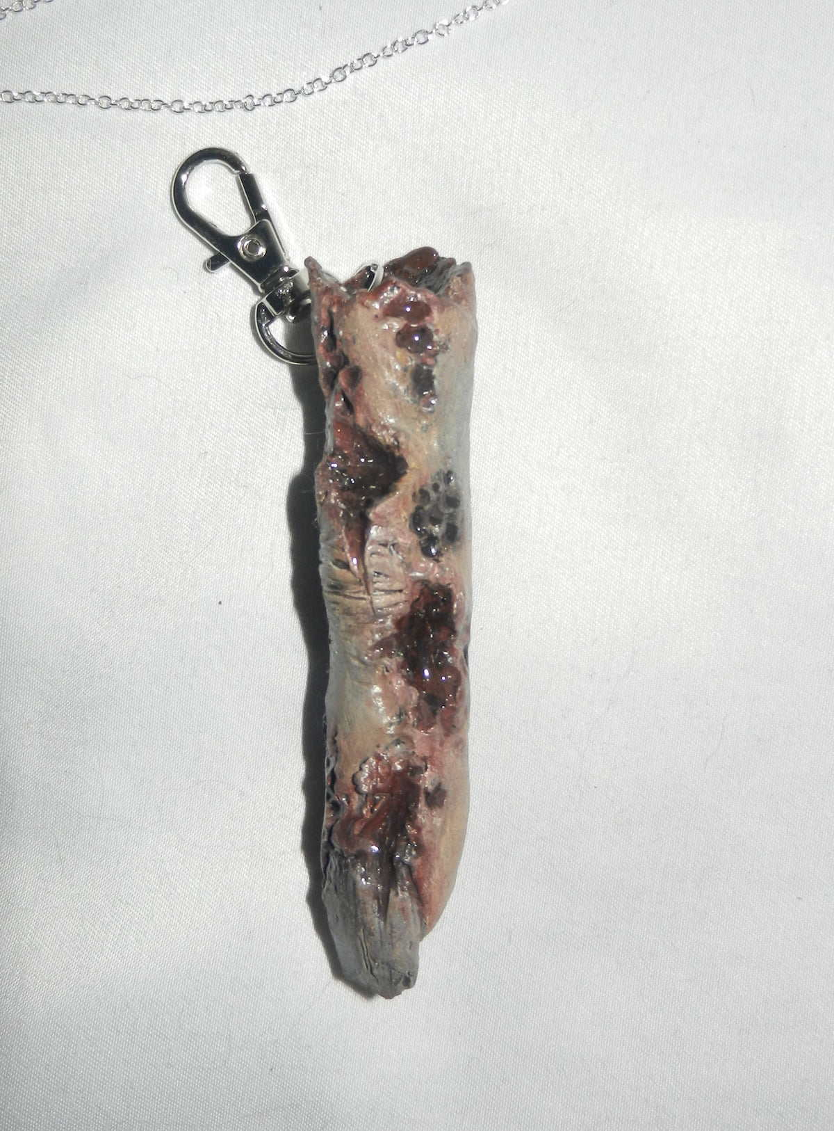 1/1 zombie finger keychain