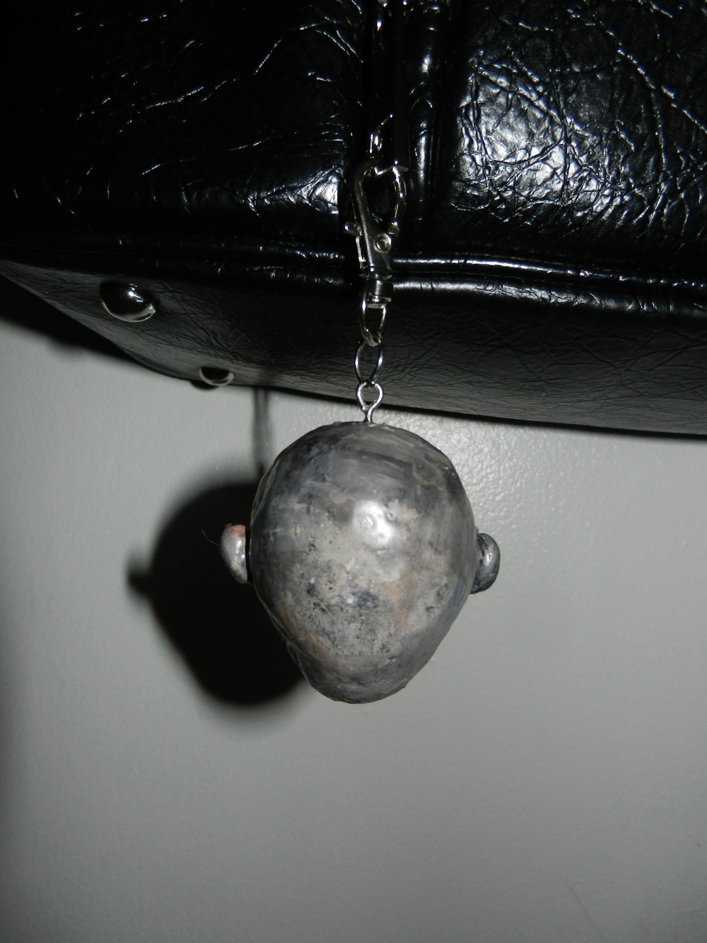 1/1 zombie keychain