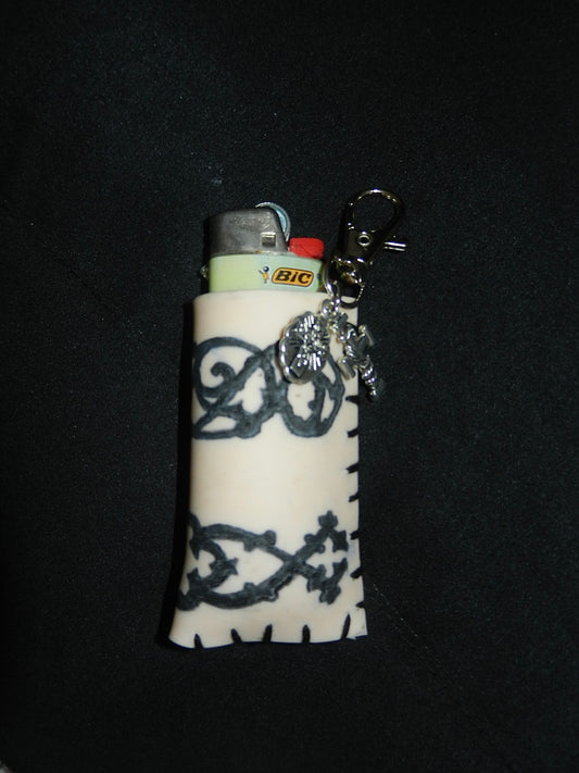 1/1 tattooed skin lighter case