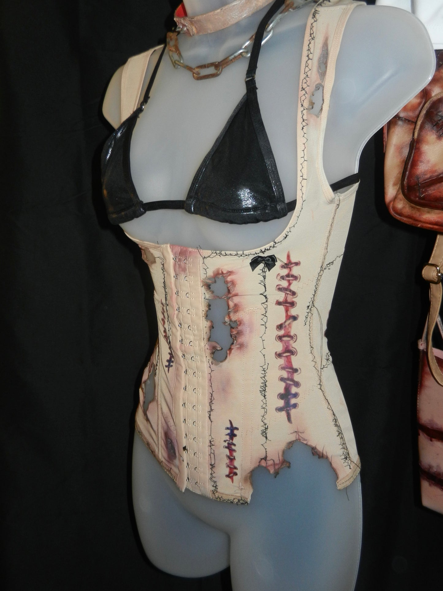 1/1 stitches waist corset