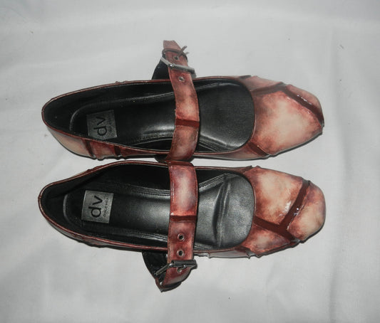 1/1 size 8.5 skin flats