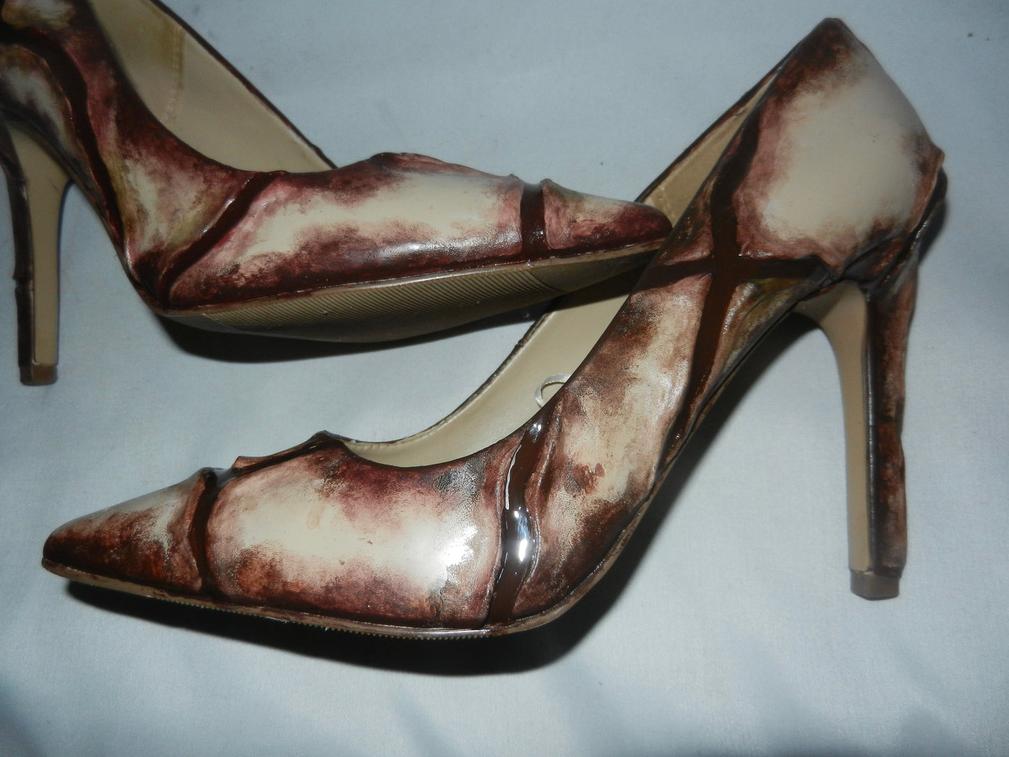1/1 sz 8 flesh heels