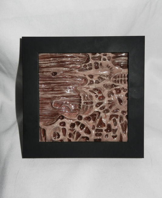 1/1 alien skin sculpture