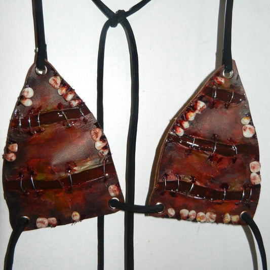 darker tone flesh + teeth bra
