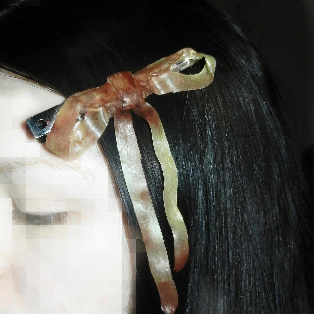 flesh ribbon hair clip